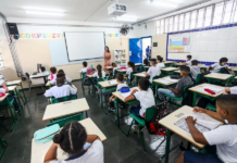 Mais de 1 milhão de alunos da rede municipal retornam às aulas nesta quarta-feira (4)