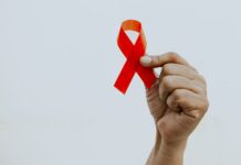 Saúde SP aprova plano para eliminar a aids e a transmissão do HIV como problema de saúde pública até 2030