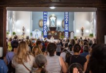 Paróquia Nossa Senhora das Graças promove celebração da padroeira